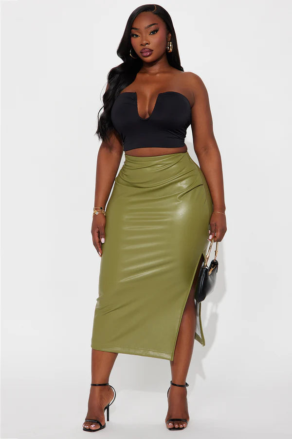 Skirt By The Corner