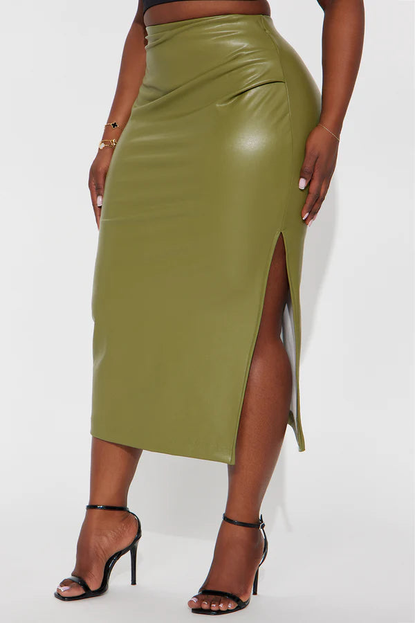 Skirt By The Corner